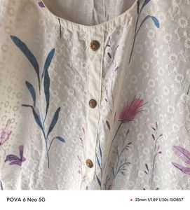 Floral Embroidered Kurti