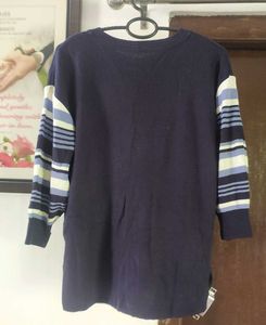 Striped Sleeve Knit Top(bit n blue shade)