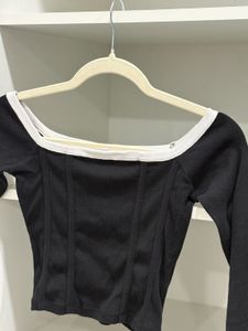 Chic Black Off-Shoulder Top