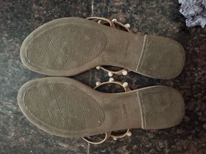🩷Preloved Bata Flats N Others ( On Sale)🌼