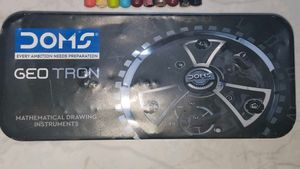 Doms Geotron Geometry Box &amp;10 Pencil Set