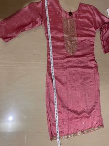 Set of Two Rose-Colored Kurtis