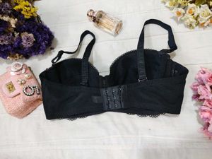 black venus bra