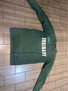 Green Graphic Print Sweatshirt