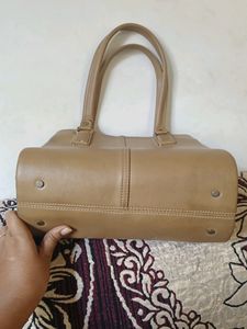 Office Bag Comfortable Size For Lunch Box And Dair