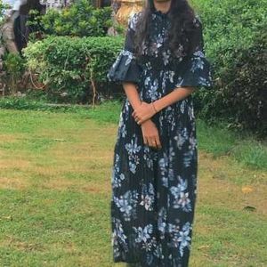 Floral Pleated Maxi Dress
