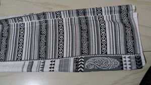Elegant Black &amp; White Kurta