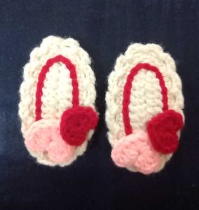 Dual Hearts Crochet Hair Clips