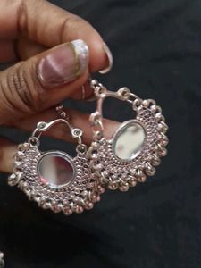 Silver Tone Necklace &amp; Earring Set