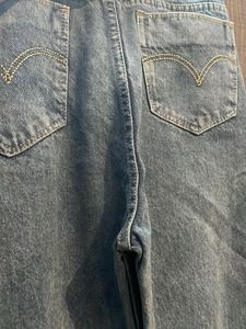 Levis Jeans