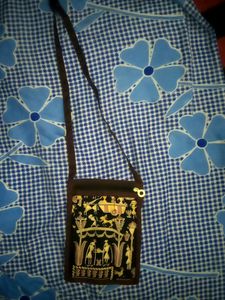 Varlly Print Sling Bag(Discount 10%)