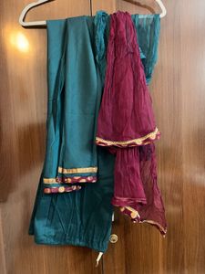 Elegant Purplish Magenta Zari Salwar Suit Set