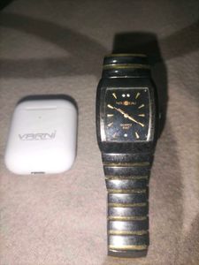 AIRPODS + FREE WATCH