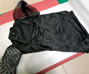 BEAUTIFUL WOMAN DRESS.