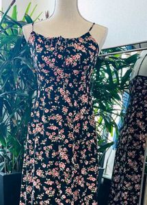 Brand New GLOBUS F21 DRESS
