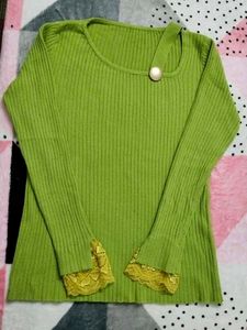 Bottle Green Woolen Sweatshirt