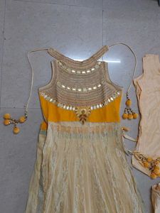 Mastani Suit