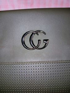 Luxurious Green Gucci Hand Bag