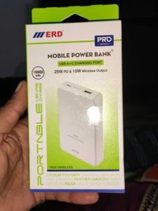 Wireless Power Bank With Fast Charging