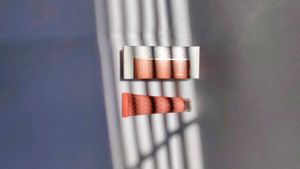 Bay Beauty Creme Blush Shade Flirty Nude
