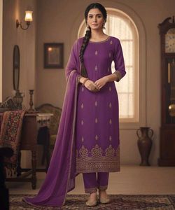 Elegant Purple Embroidered Kurta Set