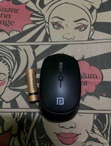 Black Wireless Mouse