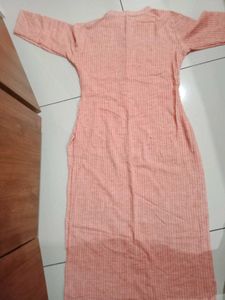 Elegant Embroidered Kurta