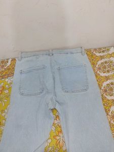 Flared Jeans