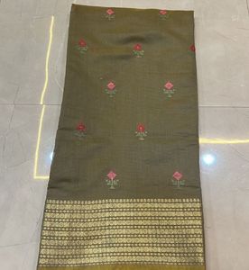 Olive Green &amp; Gold Saree- New