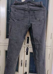 Straight Fit Classy Jeans