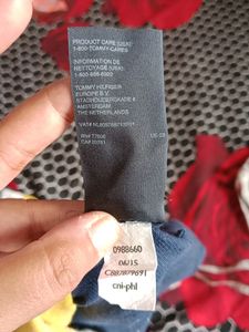 OG TOMMY HILFIGER Men&#39;s Tshirt