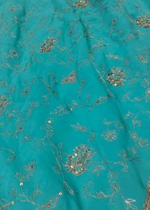fully aari tari work saree , 😍