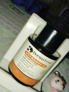 DermaTreat Vitamin C Serum