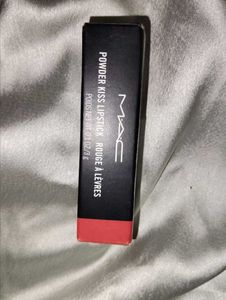 MAC Powder Kiss Rough 💄