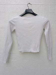 New with tag Pinterest Chic White Long Sleeve Top