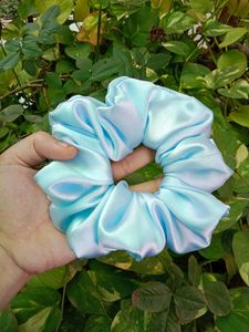 Any 2 Xl Size Scrunchies