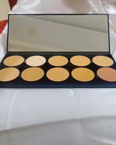 PAC Ultra Studio HD Foundation Powder Palette