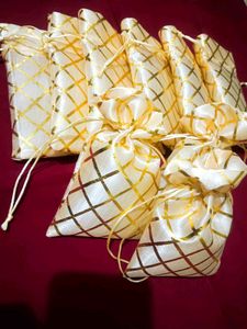 Elegant Favor Bags - Set of 15