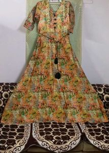 Lok Good Very Attractive Gown