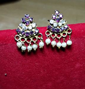 Purple Stones Earrings With White Pearls