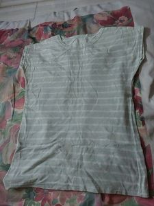 Normal T Shirt Used On Jeans