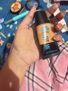 Maybelline Fit Me Foundation