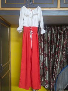 Chic Red &amp; White Dress