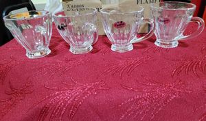 4 Glass Cups  With Sugar Free Sachets