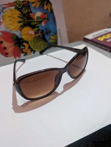 Women Elegant Sunglasses 🕶️