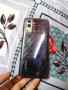 IQOO Z3 5G 8/128gb In Fully Working Condition