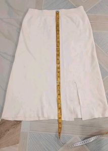 Elegant White Skirt 24-28