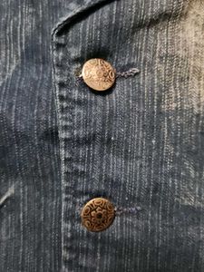 denim top Size Is -xs y2k vintage