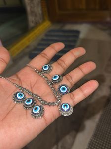 Oxidised Blue Eye Chain