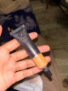 11 Items Of Makeup Non Expired